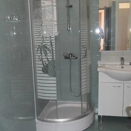 Ante Apartament *