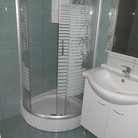 Ante Apartament *