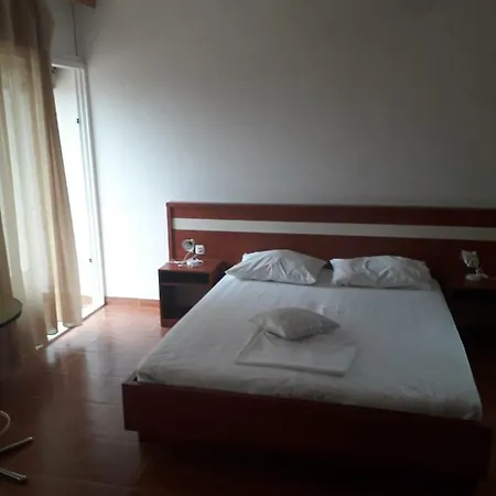 Apartament Ante